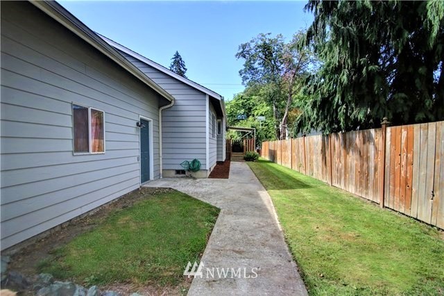 1001 McLean Road Mount Vernon, WA 98273 - Photo 17 of 21 Gallery Image 17