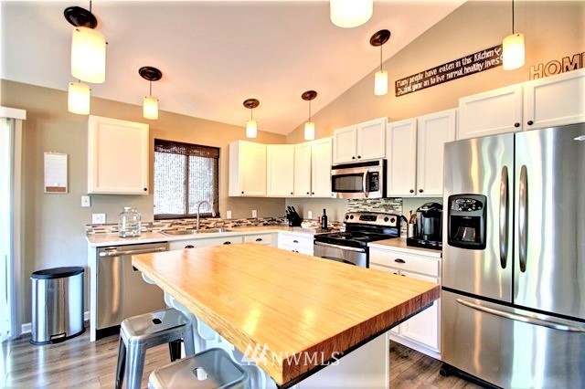 1001 McLean Road Mount Vernon, WA 98273 - Photo 8 of 21 Gallery Image 8