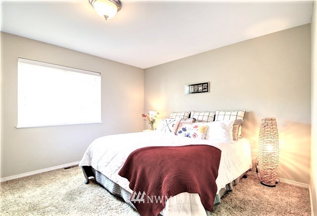 1001 McLean Road Mount Vernon, WA 98273 - Photo 10 of 21 Gallery Image 10