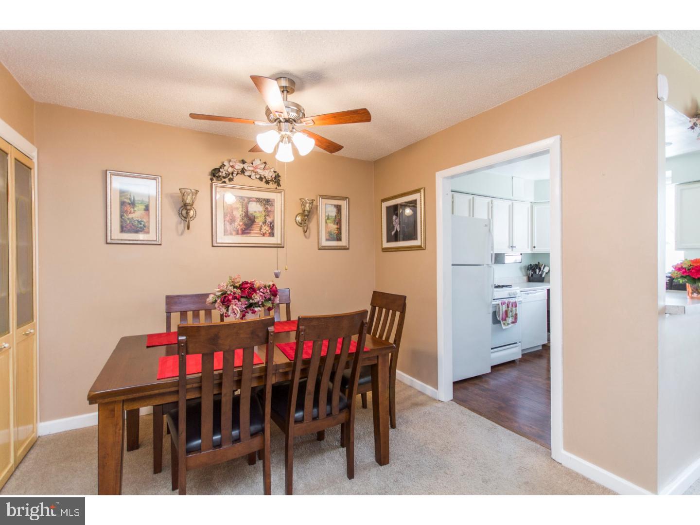 1213 Ripley Street Philadelphia, PA 19111 - Photo 5 of 15 Dining Room