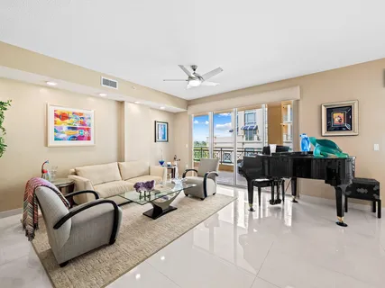 $1,599,999 | 3415 North Ocean Drive, Unit 505, Hollywood, FL 33019