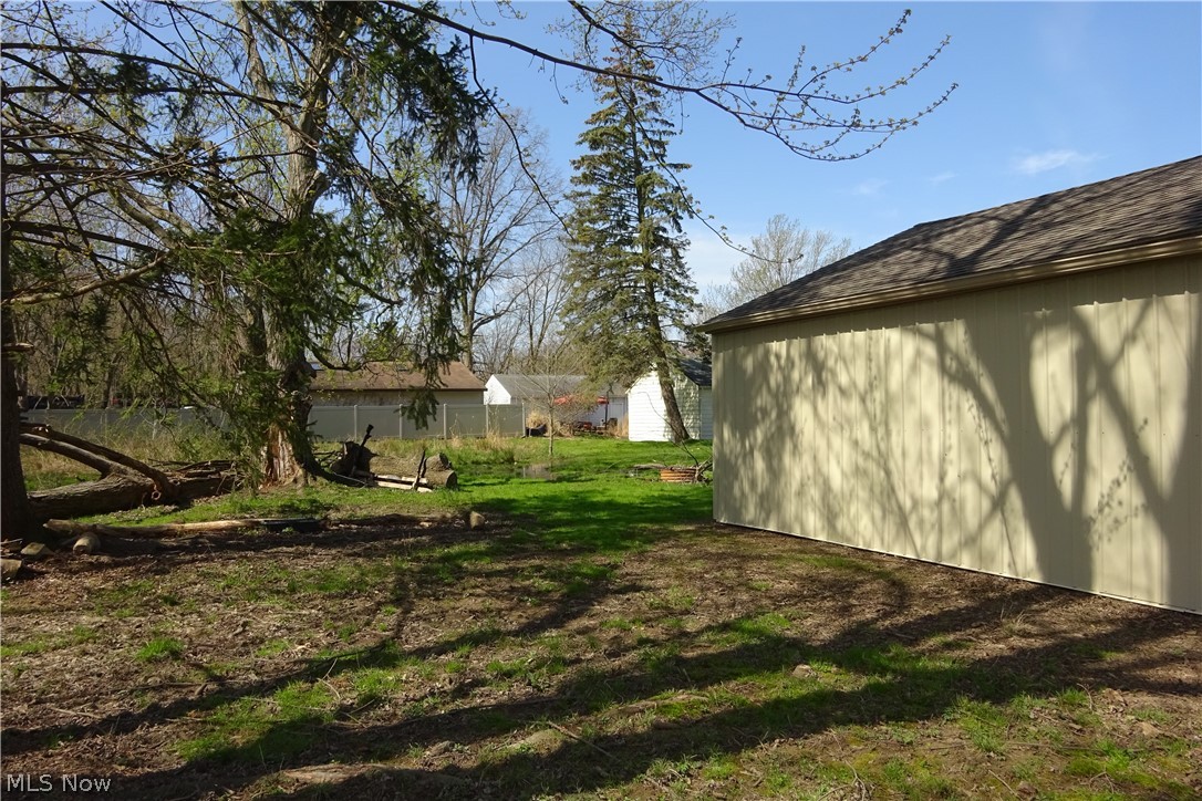6797 Franke Road Cleveland, OH 44130 - Photo 22 of 24