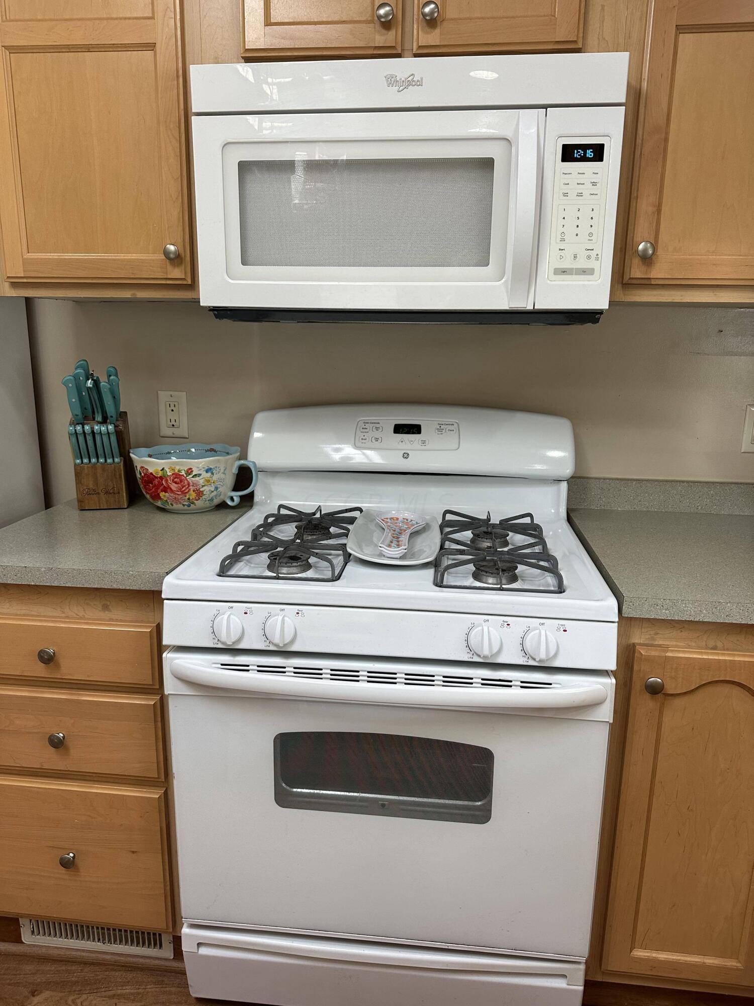 7140 Selby Road, Unit 81 Athens, OH 45701 - Photo 13 of 31 448500056_479360261447372_32467791804952