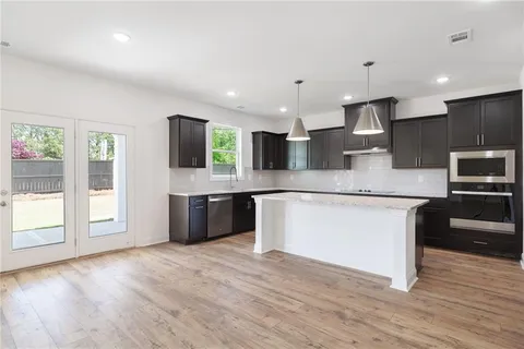 $584,900 | 962 Homepark Circle, Buford, GA 30518
