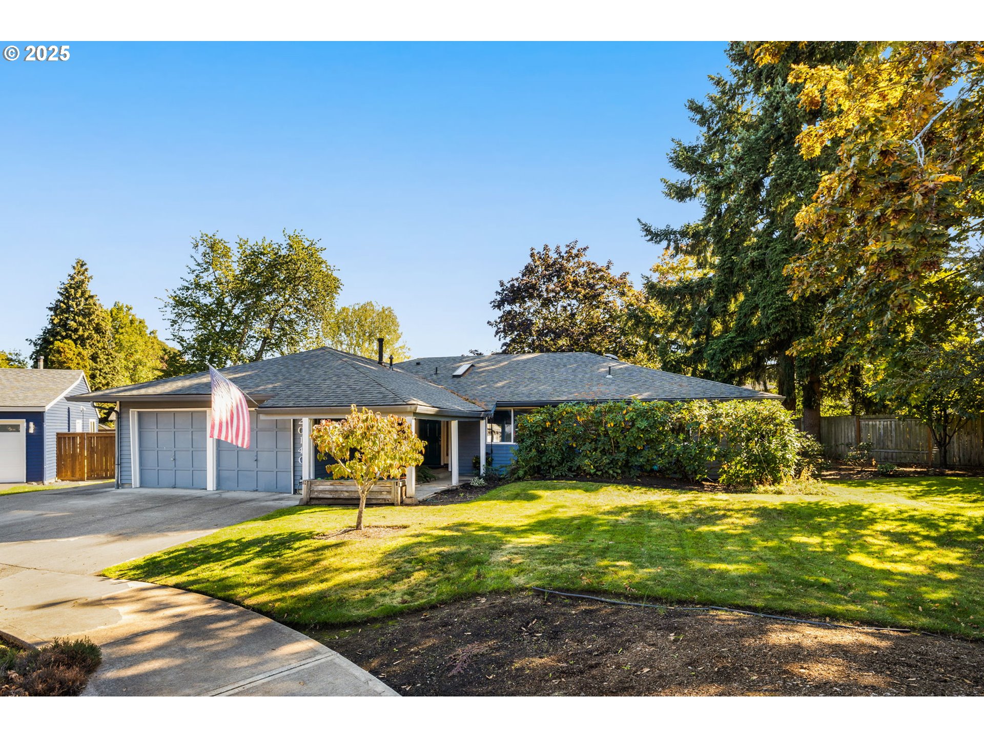 20140 Southwest Augusta Court Beaverton, OR 97003 - Photo 3 of 31