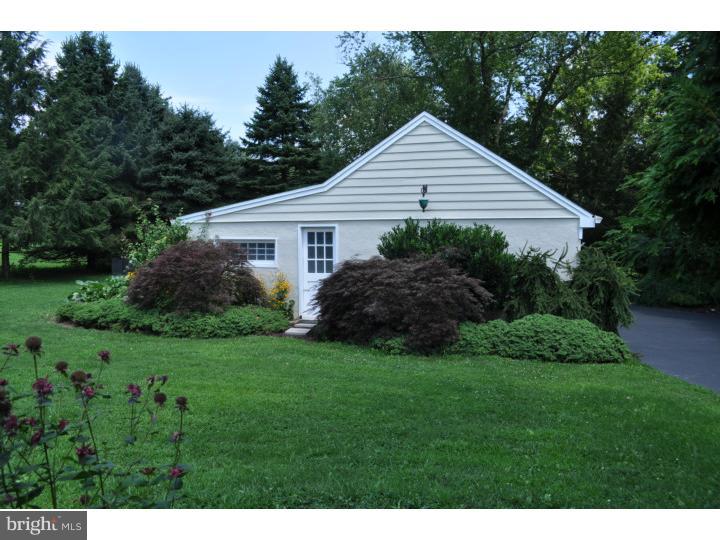 137 Forge Road Glen Mills, PA 19342 - Photo 19 of 20 Garage