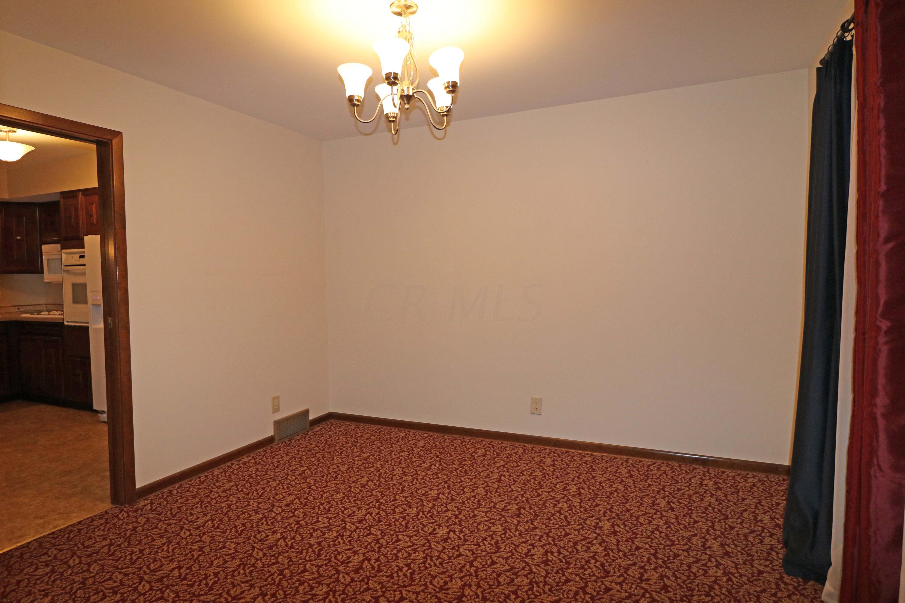 2688 Kenview Road South Columbus, OH 43209 - Photo 11 of 40 Gallery Image 11