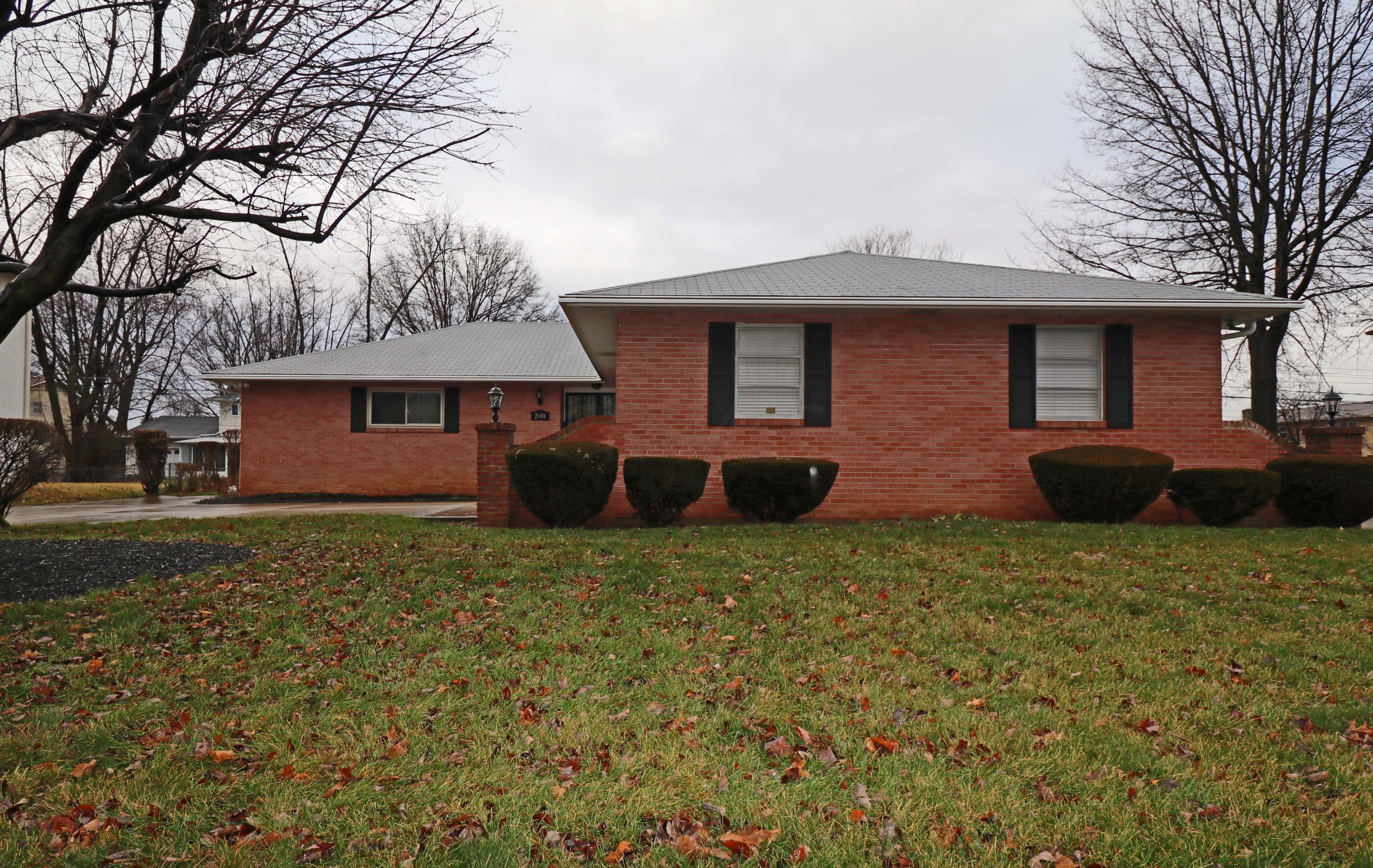 2688 Kenview Road South Columbus, OH 43209 - Photo 2 of 40 Gallery Image 2