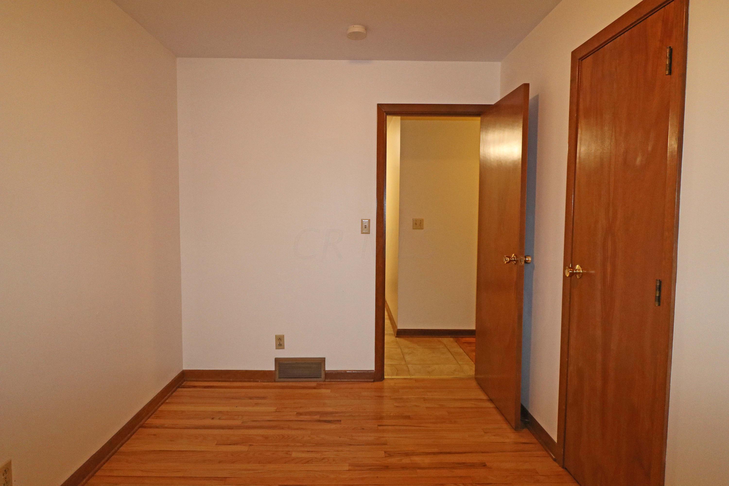 2688 Kenview Road South Columbus, OH 43209 - Photo 33 of 40 Gallery Image 33