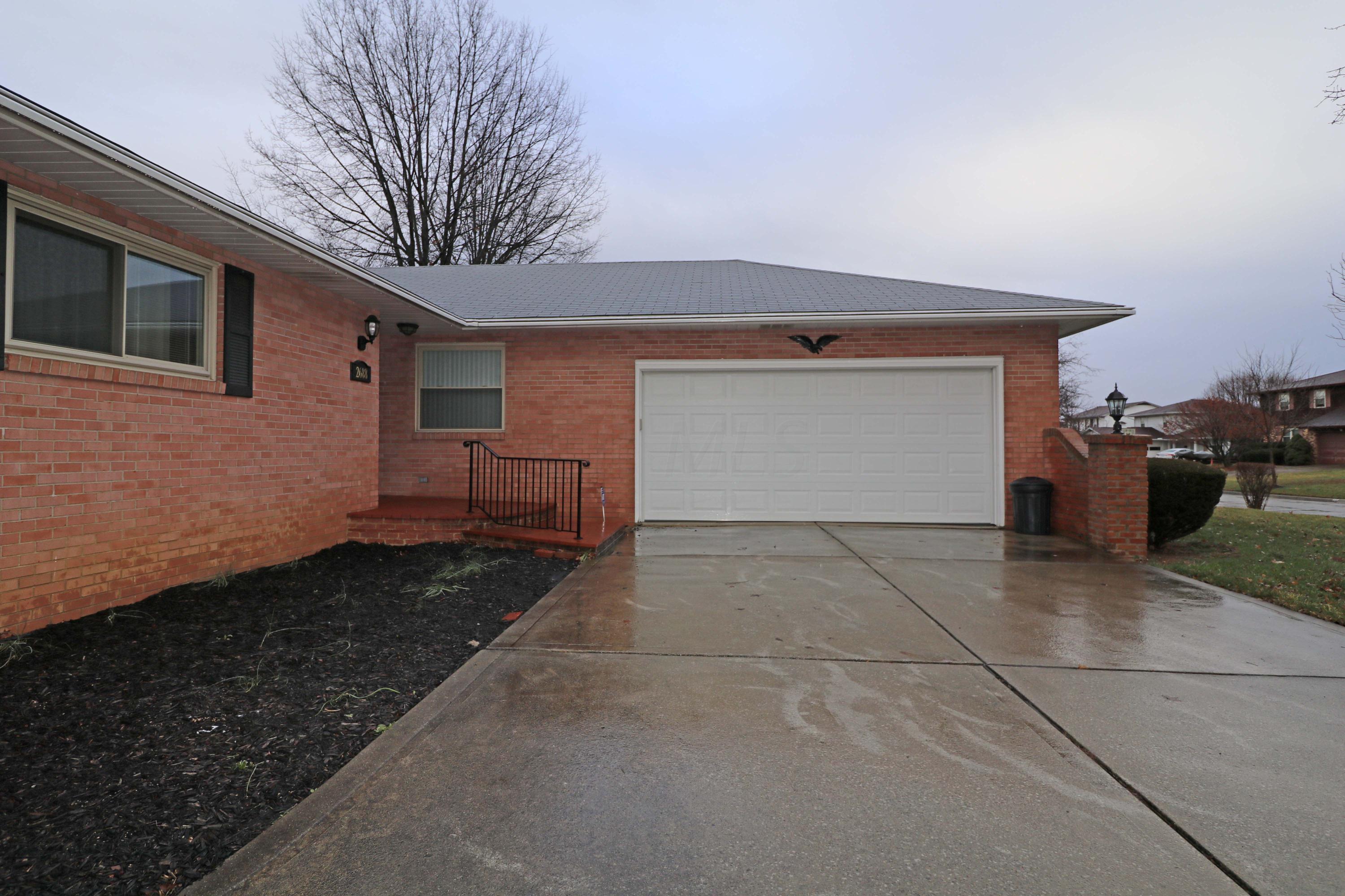 2688 Kenview Road South Columbus, OH 43209 - Photo 4 of 40 Gallery Image 4