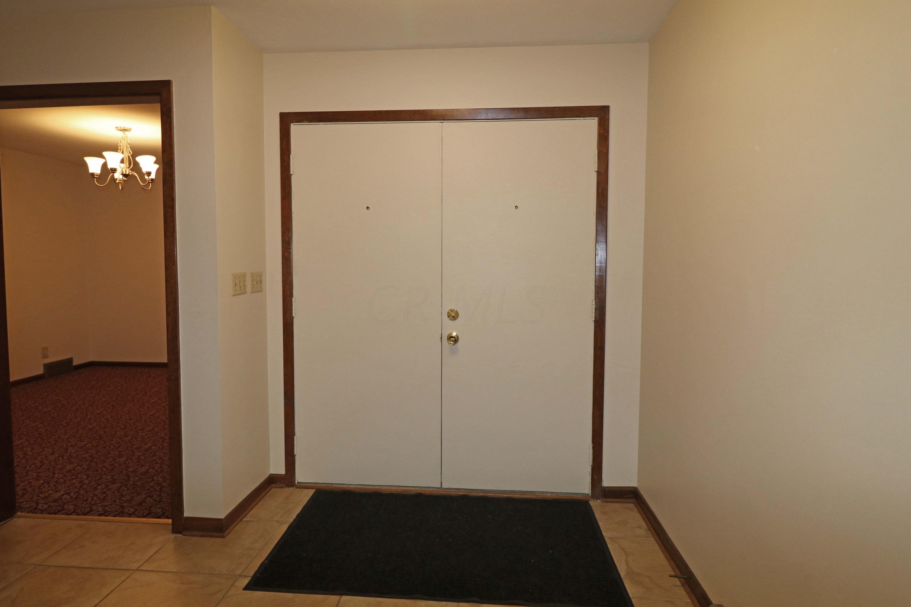 2688 Kenview Road South Columbus, OH 43209 - Photo 5 of 40 Gallery Image 5