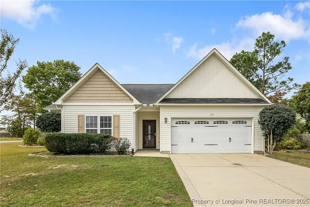 $260,000 | 121 Michael Drive, Raeford, NC 28376