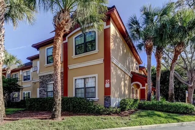 $275,000 | 2279 Portofino Place, Unit 2015, Palm Harbor, FL 34683
