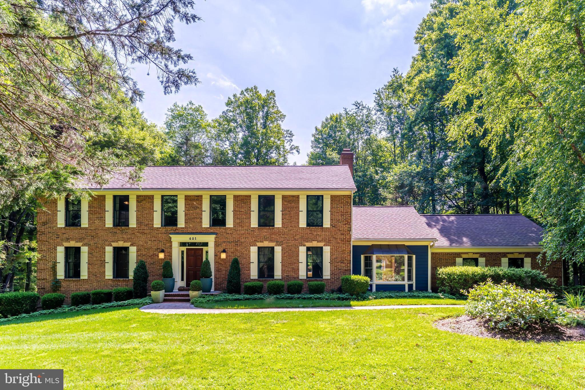 401 Seneca Road Great Falls, VA 22066 - Photo 1 of 16 Gallery Image 1