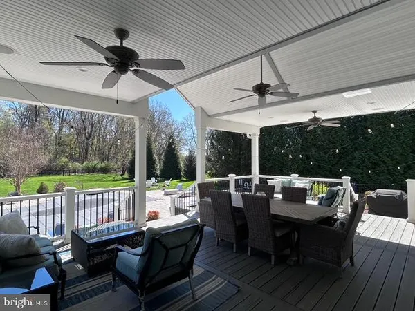 $1,600,000 | 3 Dipping Pond Court, Lutherville-Timonium, MD 21093