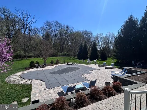 $1,600,000 | 3 Dipping Pond Court, Lutherville-Timonium, MD 21093