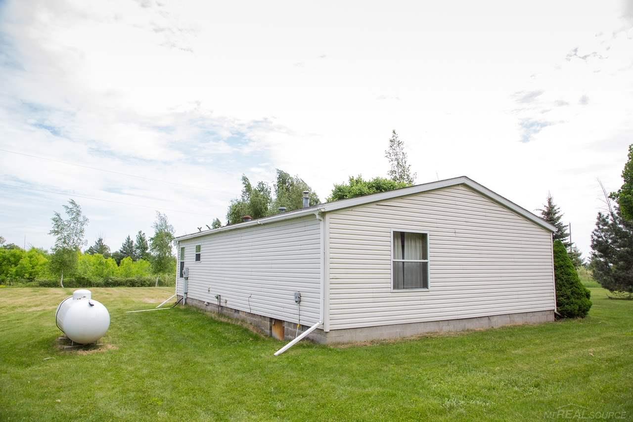 4201 Custer Road Carsonville, MI 48419 - Photo 11 of 15 31349501-10.JPG