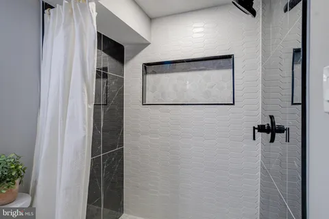 $245,000 | 2842 Mayfield Avenue, Baltimore, MD 21213