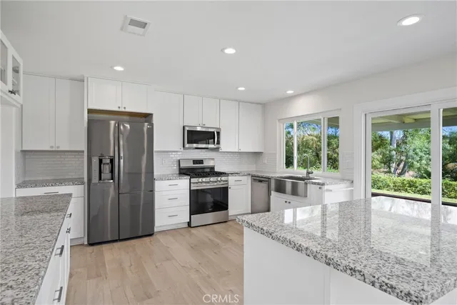 $999,888 | 28162 Vía Cernuda, Mission Viejo, CA 92692