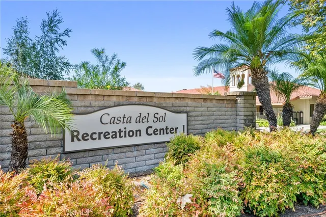 $999,888 | 28162 Vía Cernuda, Mission Viejo, CA 92692