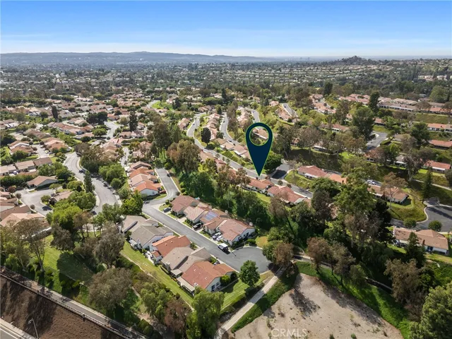 $999,888 | 28162 Vía Cernuda, Mission Viejo, CA 92692