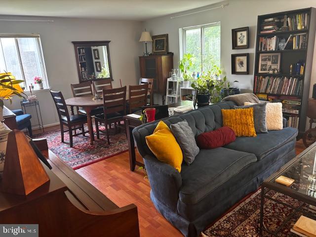 11162 Forest Edge Drive Reston, VA 20190 - Photo 6 of 21 Living and Dining Combo