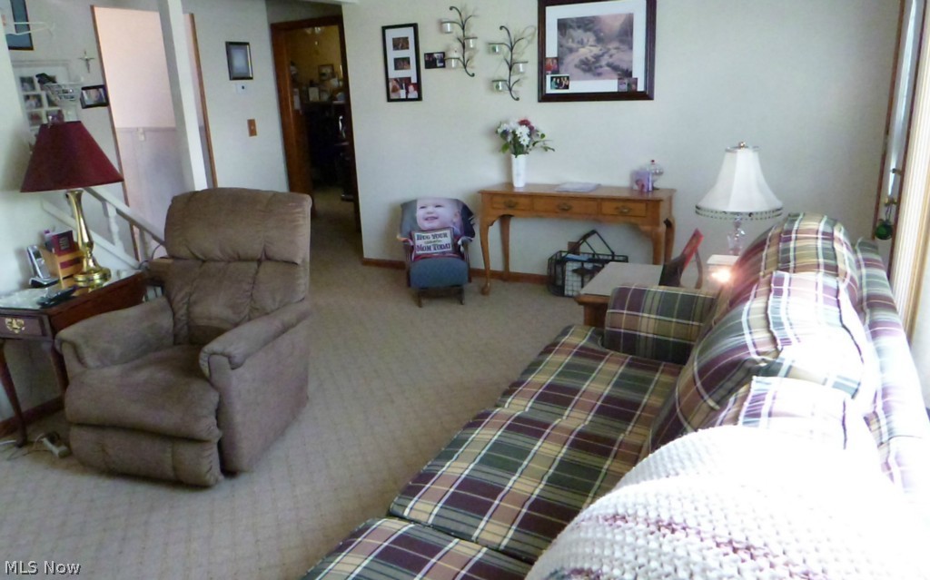 30632 Clarmont Road Willowick, OH 44095 - Photo 4 of 25