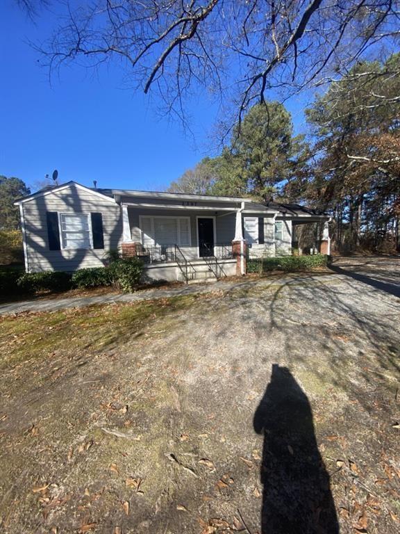 2397 Sandy Plains Road Marietta, GA 30066 - Photo 3 of 8