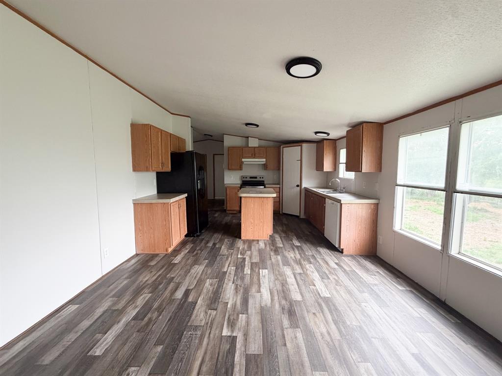 1075 Pluto Road Milford, TX 76670 - Photo 12 of 19