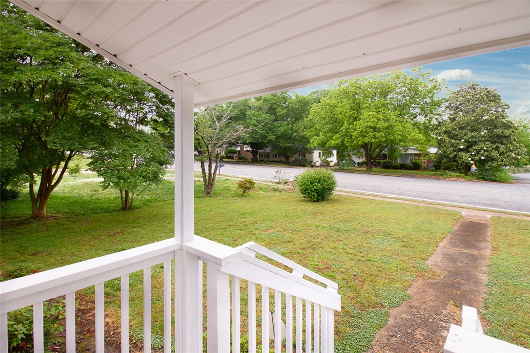 2217 Bellview Road Anderson, SC 29621 - Photo 4 of 23