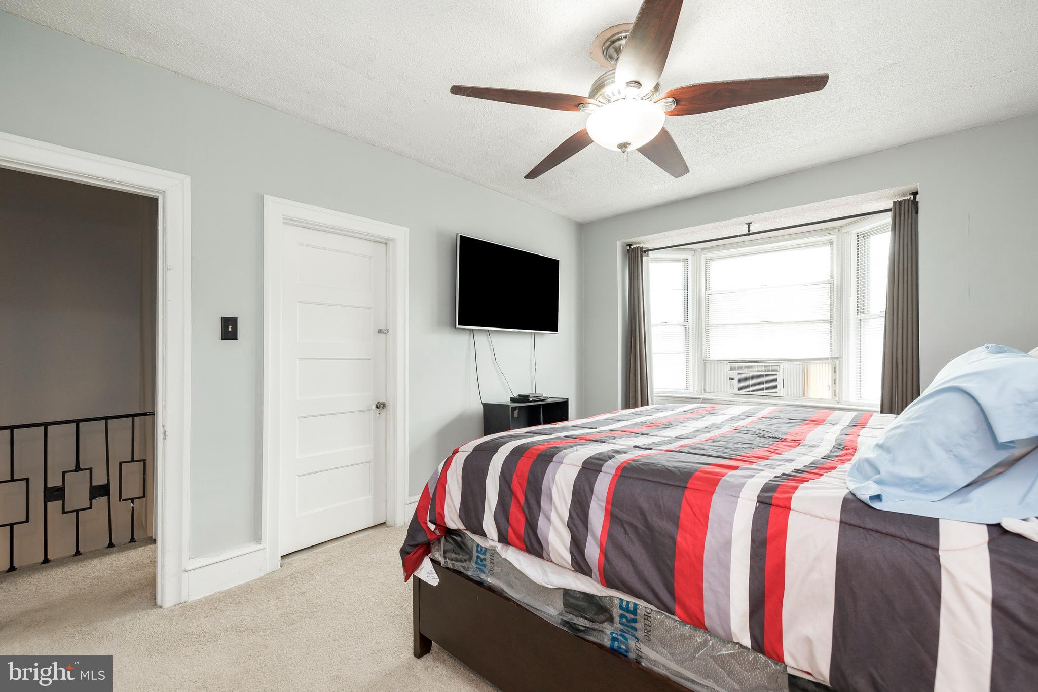 910 Marlyn Road Philadelphia, PA 19151 - Photo 14 of 24