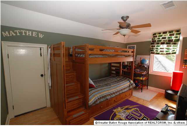 16923 Sunset Point Court Baton Rouge, LA 70816 - Photo 3 of 18 Gallery Image 3