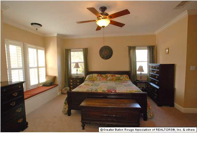 16923 Sunset Point Court Baton Rouge, LA 70816 - Photo 7 of 18 Gallery Image 7