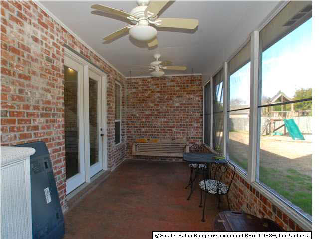 16923 Sunset Point Court Baton Rouge, LA 70816 - Photo 9 of 18 Gallery Image 9