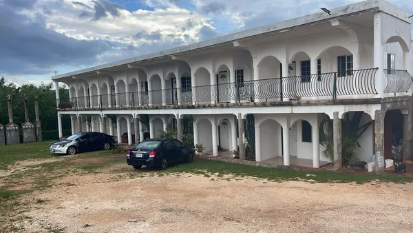 $600 | Main St. Nain Dist Main Street, Unit 2, Nain Dist Main St Nain Dist Main Street, WI 00000