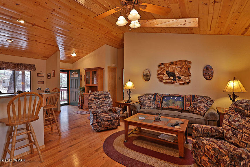 3948 Bridle Path Loop Pinetop, AZ 85935 - Photo 10 of 19 Gallery Image 10