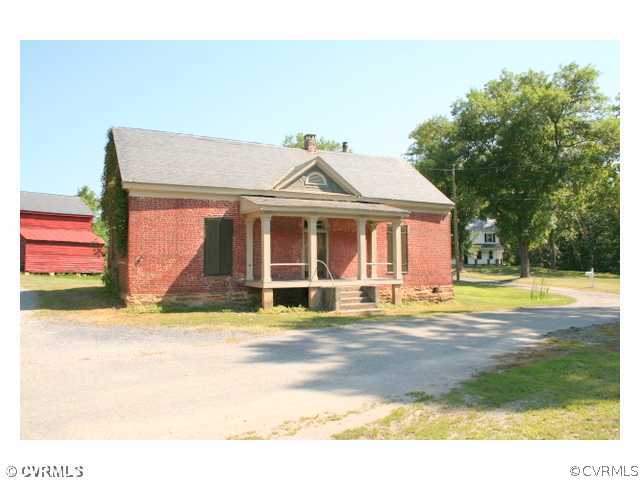 35 Tamworth Road Cartersville, VA 23027 - Photo 8 of 12 Other - The old general store and post office in T