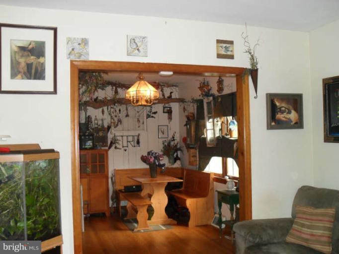 4121 St Clair Bridge Road Street, MD 21154 - Photo 13 of 19 Dining Room