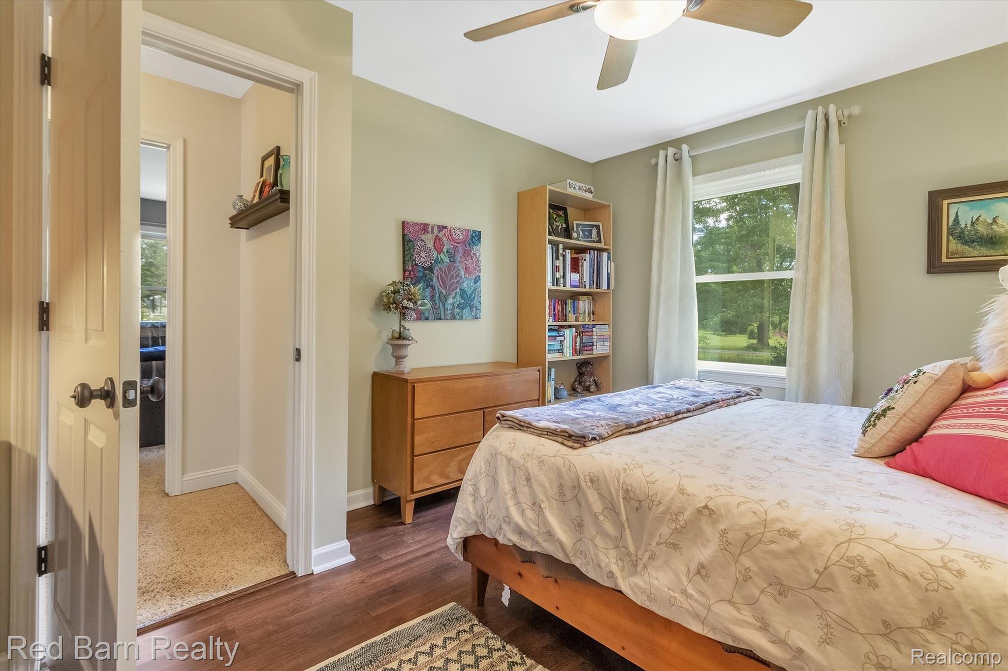 6765 Hitchingham Road Ypsilanti, MI 48197 - Photo 31 of 75 28-6765-Hitchingham-Rd-Windowstill-Real-Estate-Photography-28.jpg