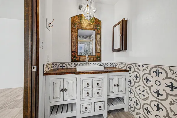 $2,845 | 37210 North Tranquil Trail, Unit 13, Carefree, AZ 85377