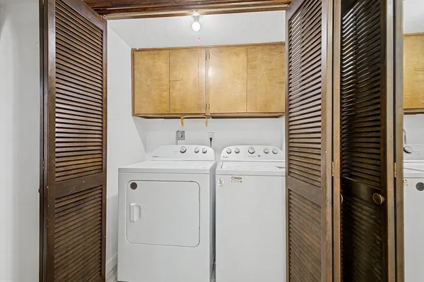 $2,845 | 37210 North Tranquil Trail, Unit 13, Carefree, AZ 85377