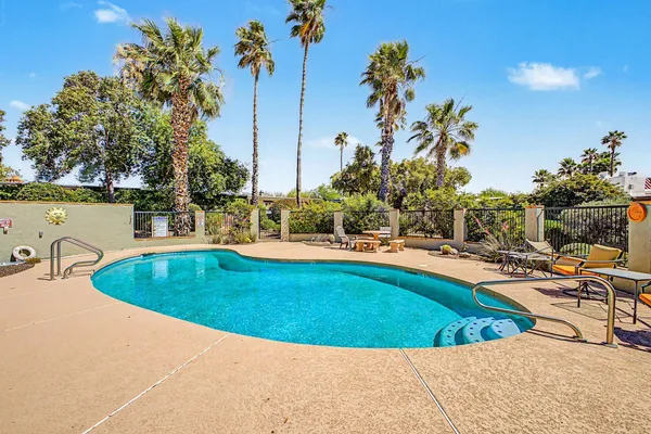 $2,845 | 37210 North Tranquil Trail, Unit 13, Carefree, AZ 85377