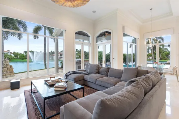 $5,495,000 | 366 Sweet Bay Avenue, Plantation, FL 33324