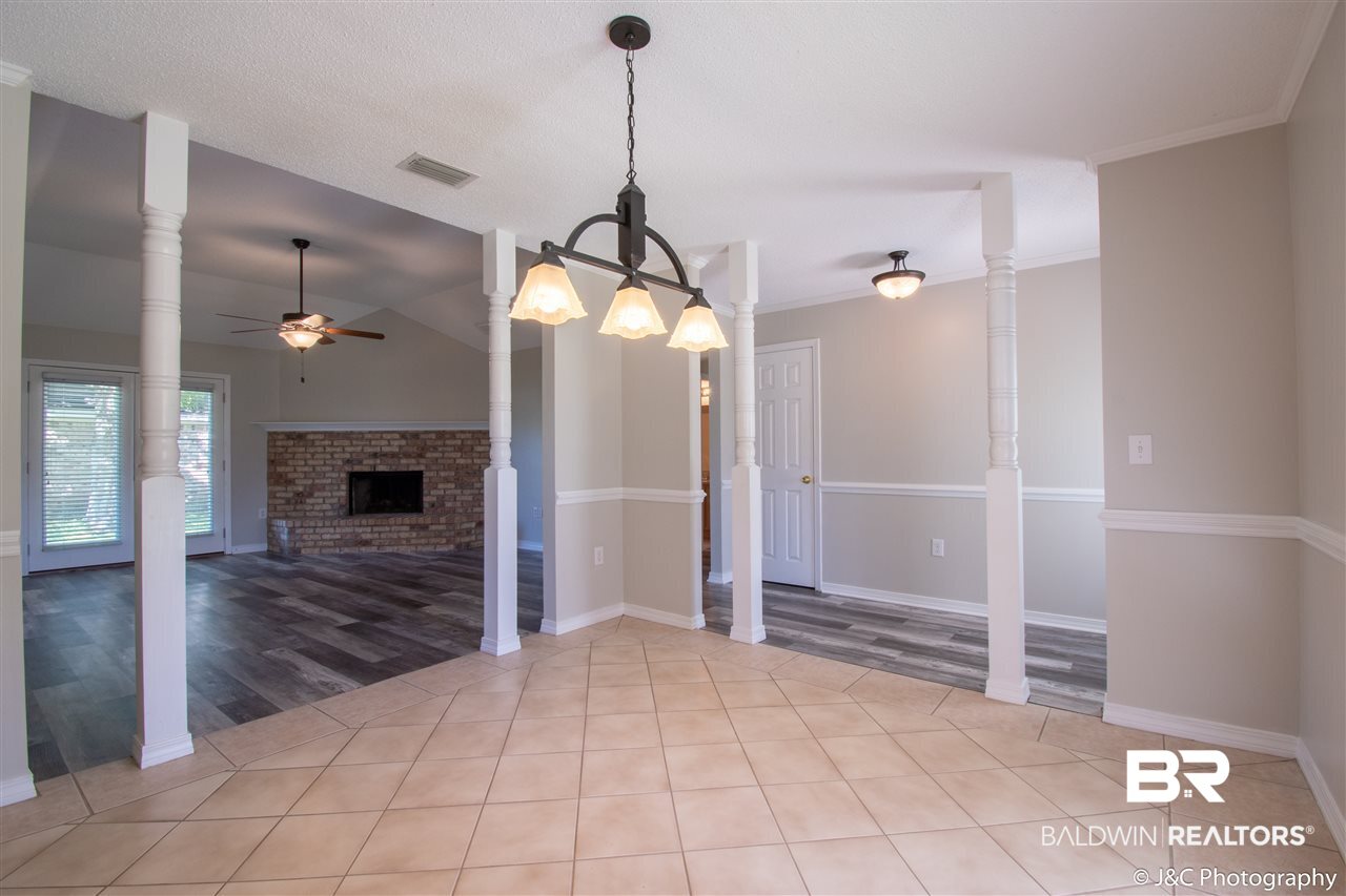417 Wisteria Lane Foley, AL 36535 - Photo 9 of 23