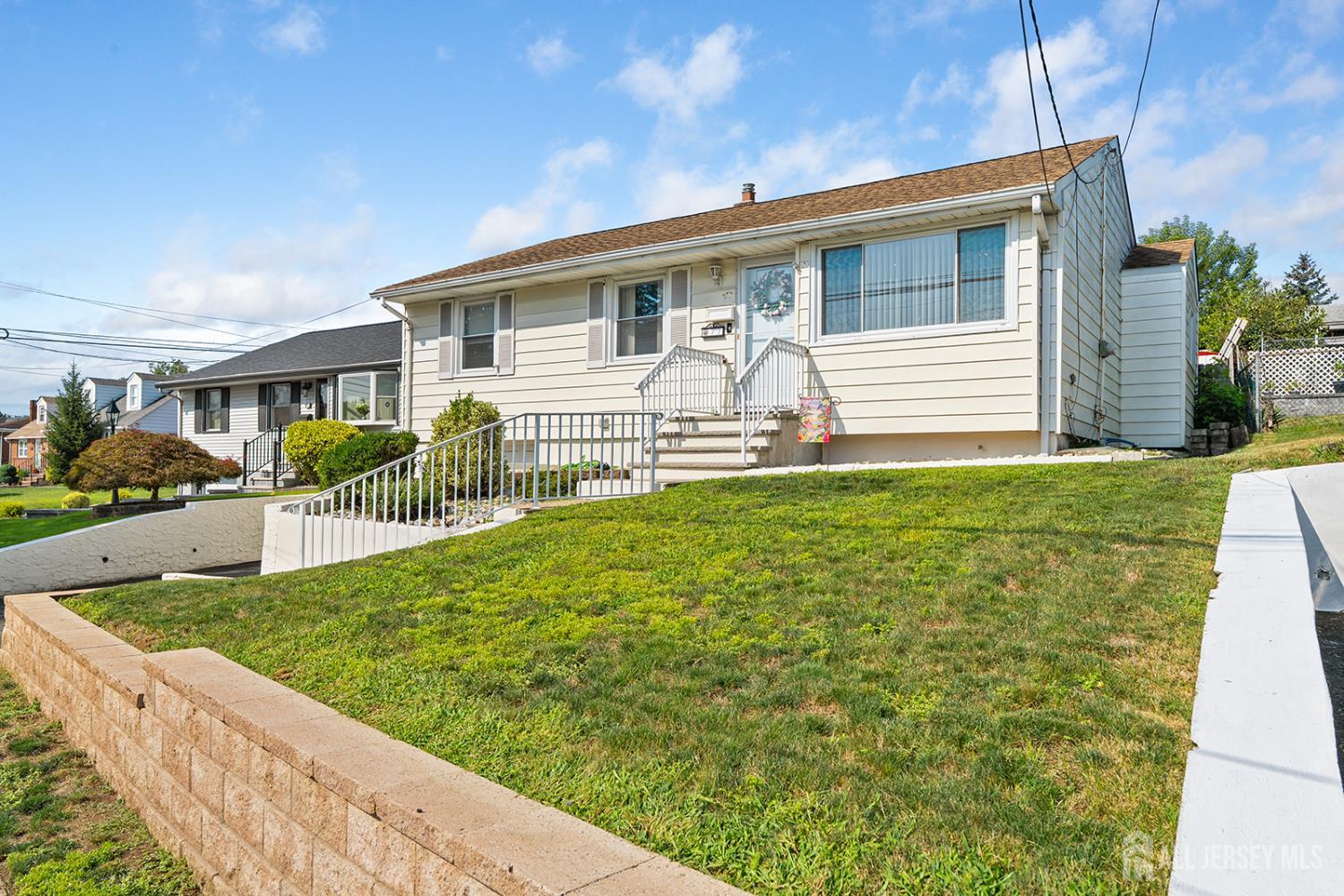 77 Conduit Way Colonia, NJ 07067 - Photo 26 of 29 Gallery Image 26