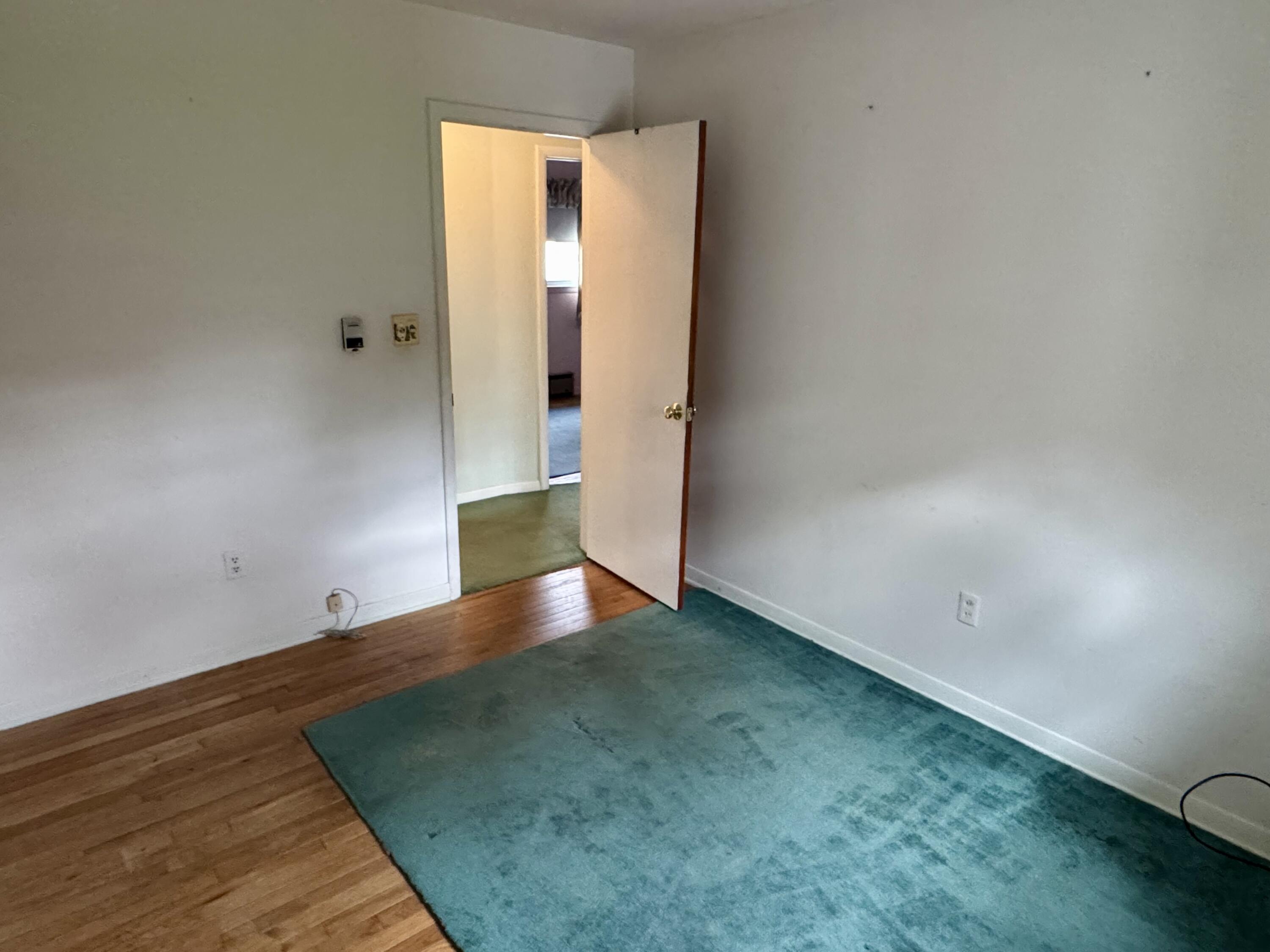 37 Prospect Avenue Plattsburgh, NY 12901 - Photo 25 of 33