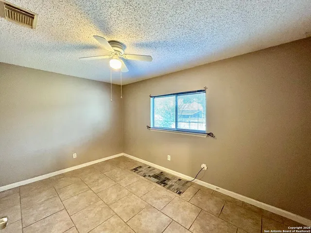 $1,695 | 15431 Cross Vine, San Antonio, TX 78247