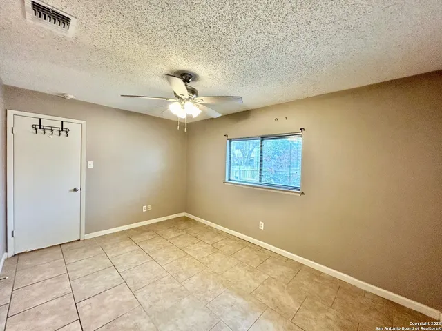 $1,695 | 15431 Cross Vine, San Antonio, TX 78247