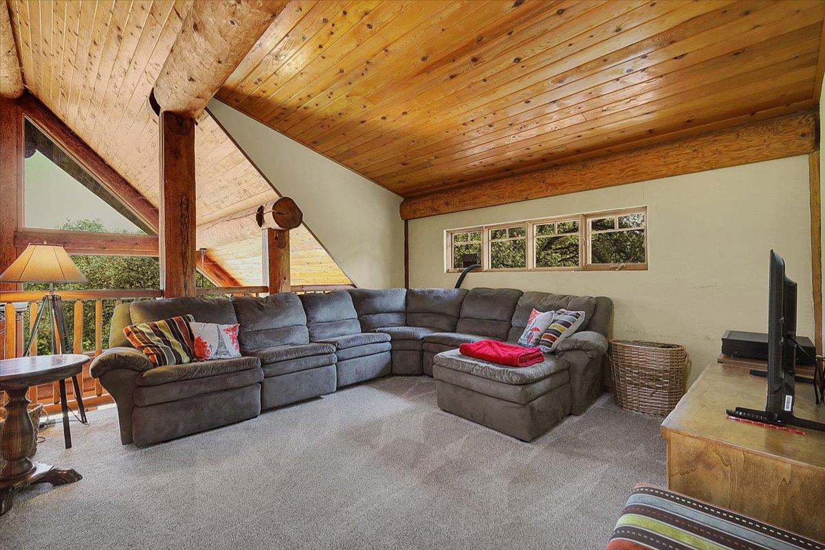 9844 Township Road Browns Valley, CA 95918 - Photo 22 of 77