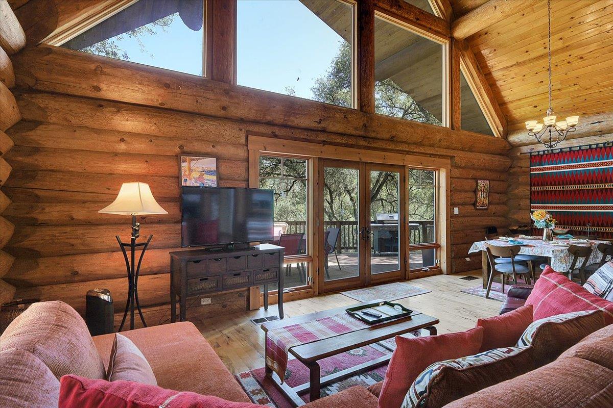 9844 Township Road Browns Valley, CA 95918 - Photo 4 of 77